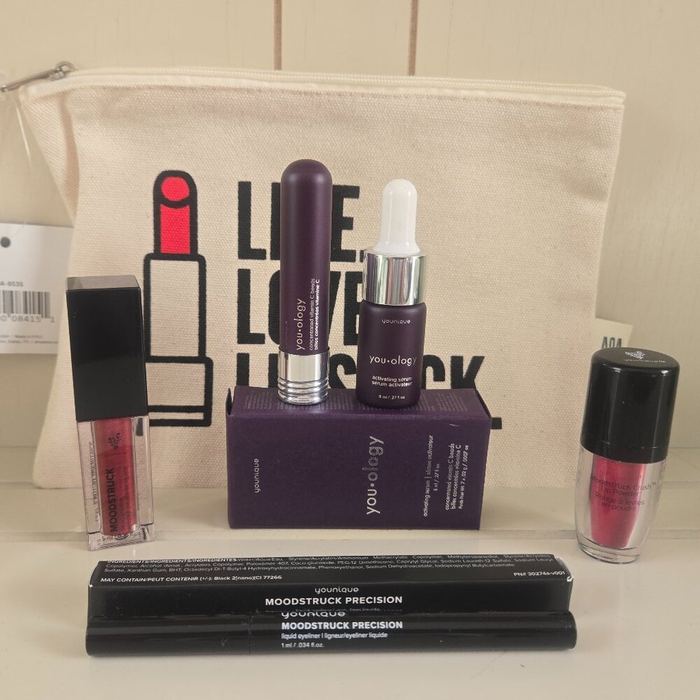 Younique Make Up Gift Bundle #5 w/bag